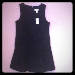 NWT Girls Sleeveless Uniform Jumper- Navy, size 8